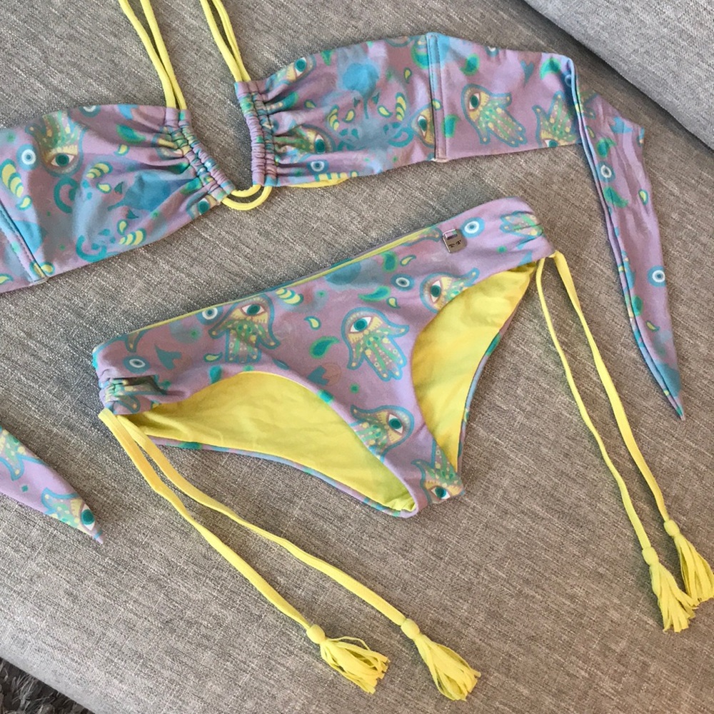 Brand new stunning bikini! - Picture 3 of 8